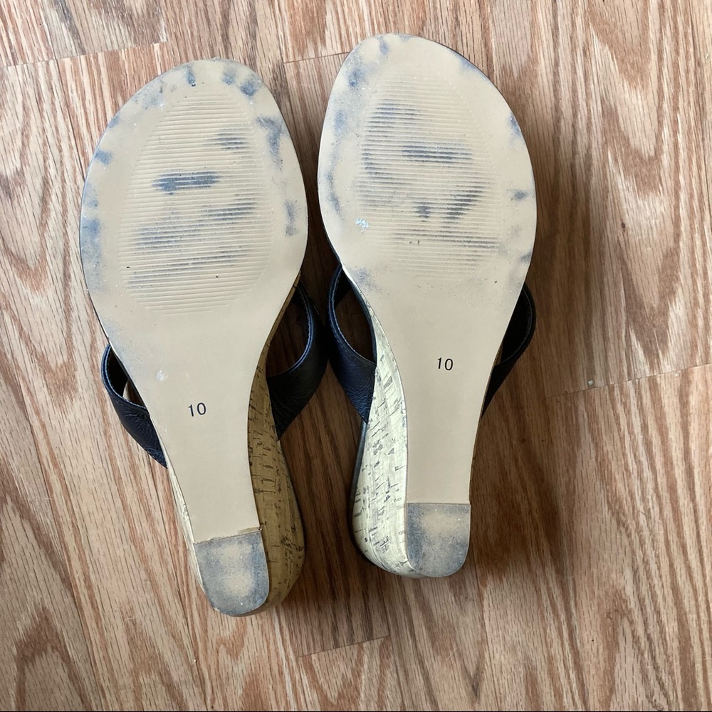 Chico’s Metal Sliver Sandal - Picture 4 of 5